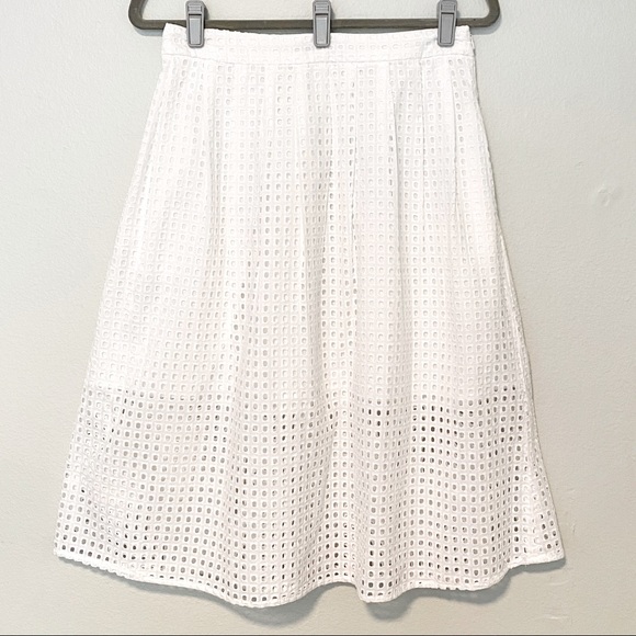 Zara Dresses & Skirts - SALE✨NWOT Zara Basics White Eyelet Midi A-line Skirt (size M)